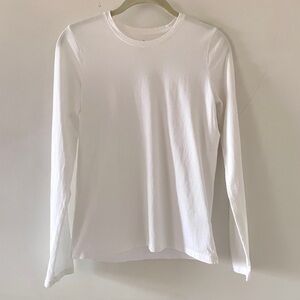 Everlane Long Sleeve Organic Cotton Tee White Medium